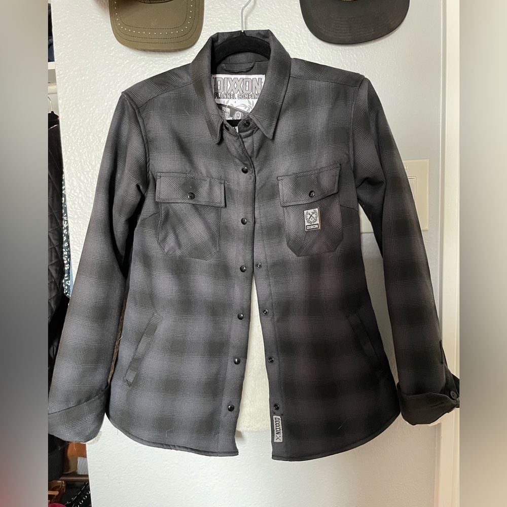 EUC * Dixxon Womens HONCHO SHERPA LINED FLANNEL JACKET Gray Black Plaid Small